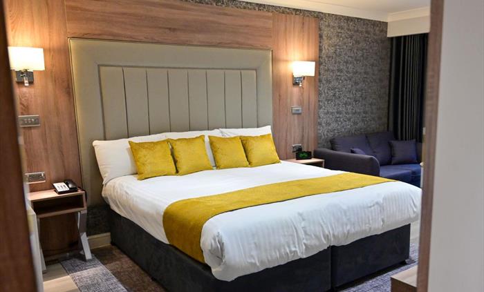 Superior King Bedroom